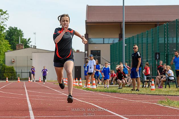 I Wiosenny Mityng Lekkoatletyczny „Sport - zdrowy nałóg, czysta e-energia”