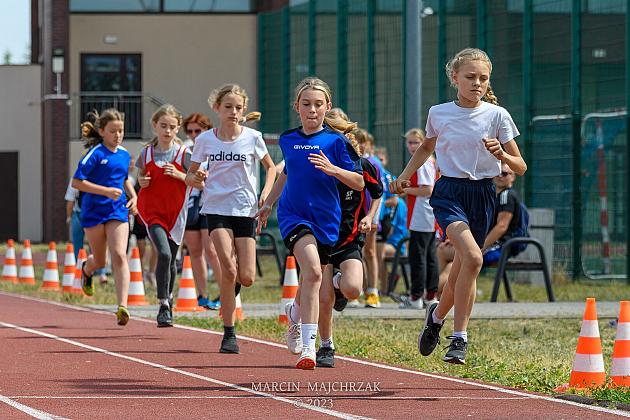 I Wiosenny Mityng Lekkoatletyczny „Sport - zdrowy nałóg, czysta e-energia”