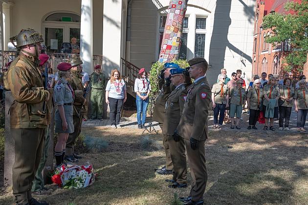40-ta rocznica nadania imienia generała Stanisława Sosabowskiego 7 Harcerskiej Drużynie Czerwonych Beretów z Lęborka