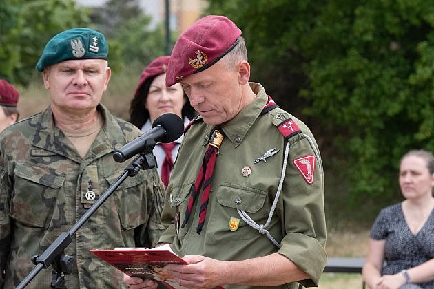 40-ta rocznica nadania imienia generała Stanisława Sosabowskiego 7 Harcerskiej Drużynie Czerwonych Beretów z Lęborka