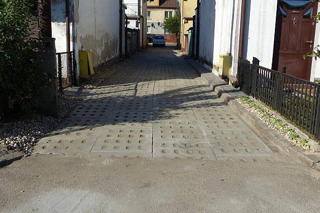 Uliczki na Targowej bis utwardzone