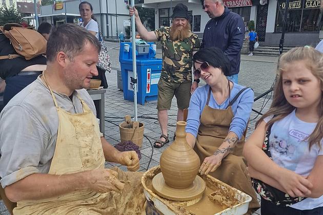 Ceramiczny Lębork – piknik rodzinny na Placu Pokoju
