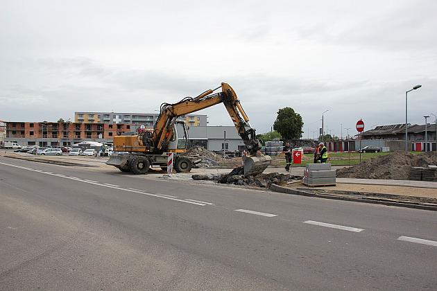 Przy ulicy Wojska Polskiego powstaje droga dla rowerów
