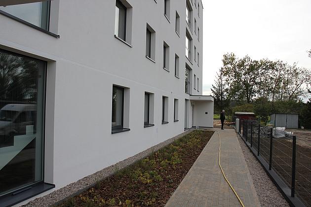 Budynek z mieszkaniami na wynajem przy ul. Obrońców Wybrzeża 9 ukończony