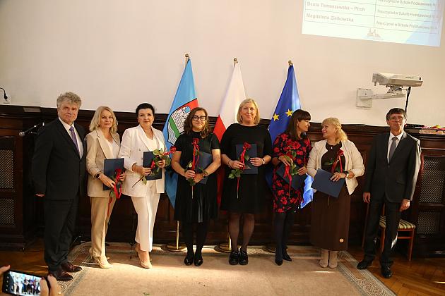 Święto edukacji, nauczycieli i pracowników oświaty w ratuszu