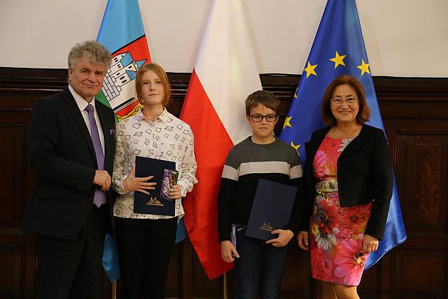 Święto edukacji, nauczycieli i pracowników oświaty w ratuszu