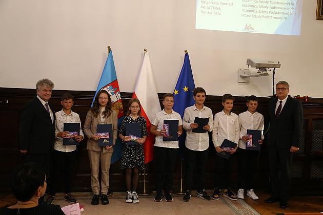 Święto edukacji, nauczycieli i pracowników oświaty w ratuszu