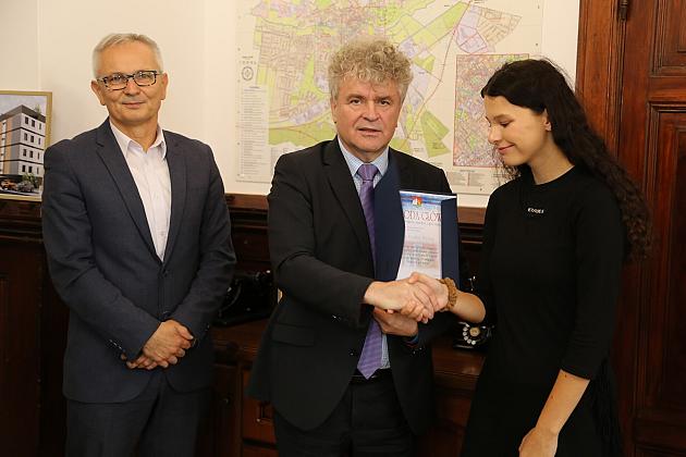 Święto edukacji, nauczycieli i pracowników oświaty w ratuszu