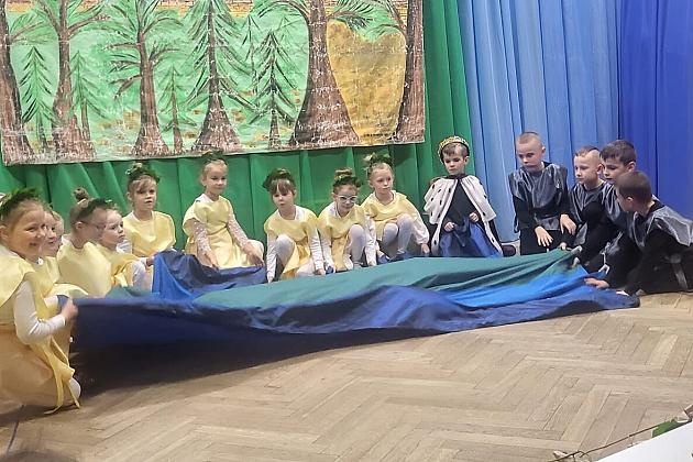 Wieczornica z okazji Święta Niepodległości w Przedszkolu Nr 6 w Lęborku!