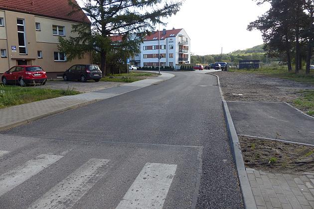 Nowa ulica na Zatorzu. Mieszka I bis z asfaltem