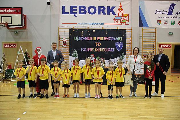 „Pierwszaki” na start! Sportowa rywalizacja w SP7