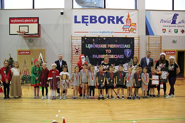 „Pierwszaki” na start! Sportowa rywalizacja w SP7