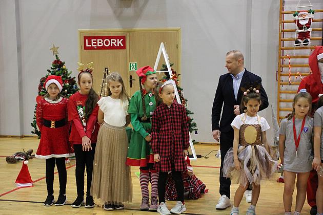 „Pierwszaki” na start! Sportowa rywalizacja w SP7