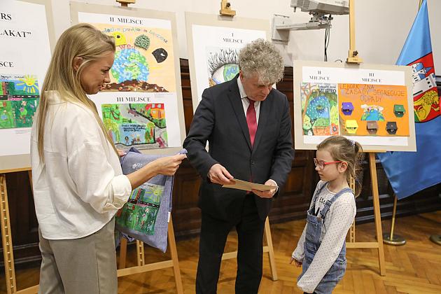 Konkurs plastyczny pn. „Eko plakat” rozstrzygnięty