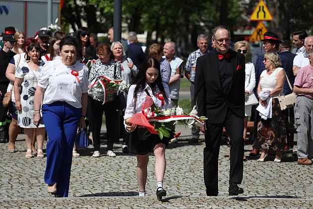 Niech się święci 3 Maja! Lębork pamięta o 233. rocznicy uchwalenia Konstytucji.
