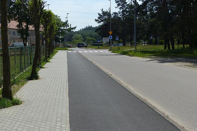 Droga pieszo-rowerowa przy ulicach Władysława IV i Teligi gotowa