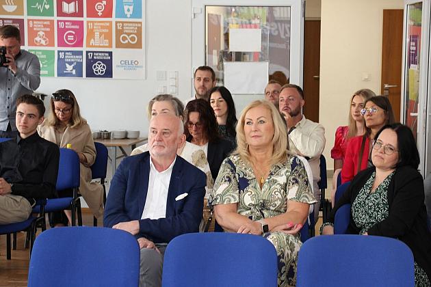 Zyski ze współpracy. Dlaczego samorząd, biznes i NGO powinni działać razem?