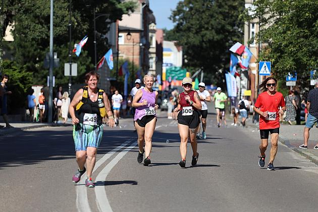 Rywalizowali na lęborskim bruku. 22. Bieg Uliczny św. Jakuba Ap. ukończyło 451 zawodników.