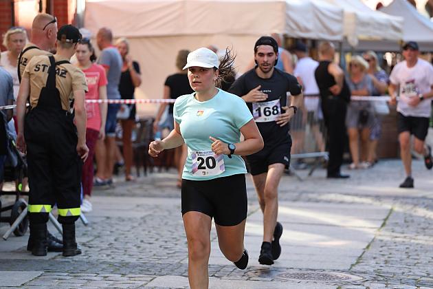 Rywalizowali na lęborskim bruku. 22. Bieg Uliczny św. Jakuba Ap. ukończyło 451 zawodników.