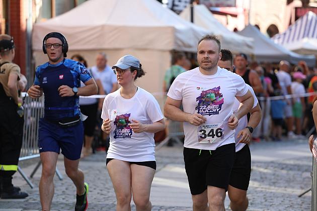 Rywalizowali na lęborskim bruku. 22. Bieg Uliczny św. Jakuba Ap. ukończyło 451 zawodników.