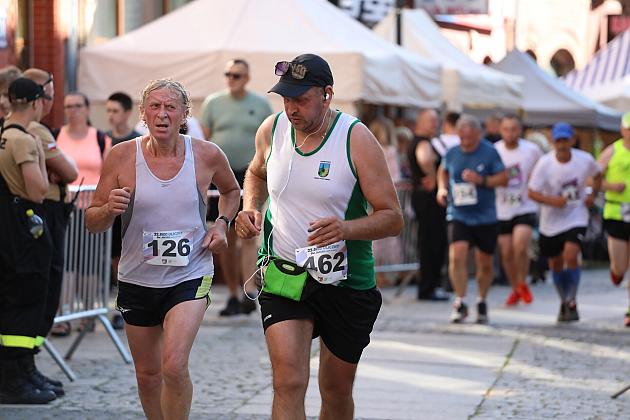 Rywalizowali na lęborskim bruku. 22. Bieg Uliczny św. Jakuba Ap. ukończyło 451 zawodników.