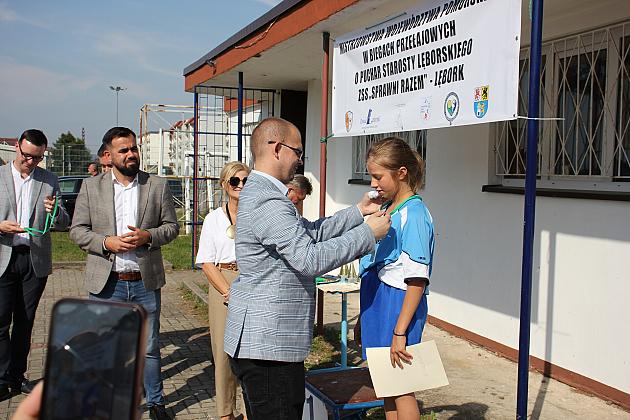 Uczniowie szkół specjalnych rywalizowali na stadionie