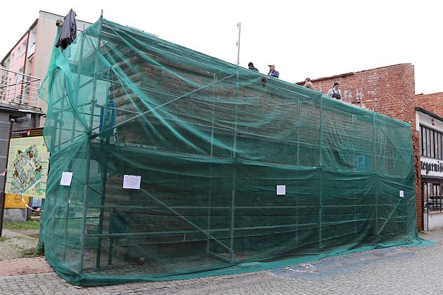 Remont i przebudowa odcinka średniowiecznych murów obronnych