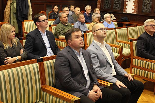 W ratuszu o budowie elektrowni jądrowej na Pomorzu