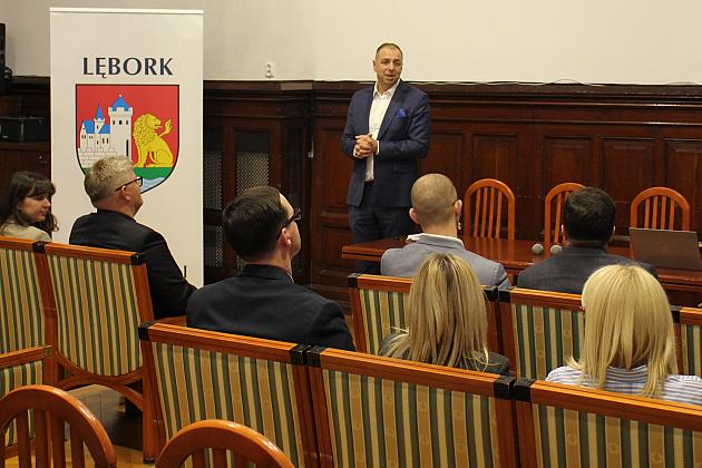 W ratuszu o budowie elektrowni jądrowej na Pomorzu