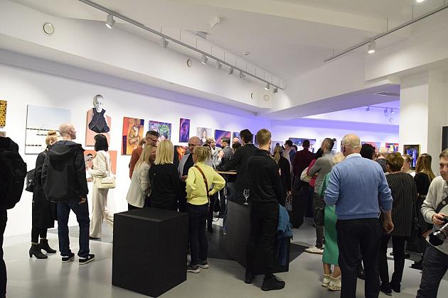 Konkursowe prace malarskie do 1 grudnia w Wieży Ciśnień