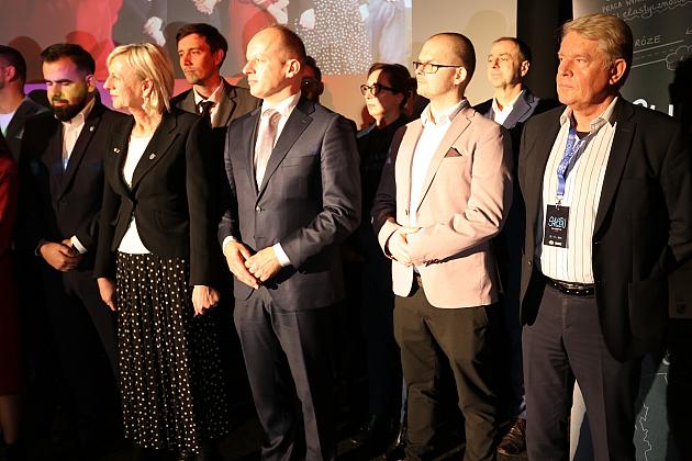 Ten projekt jest szansą dla zdolnych uczniów, żeby zostać liderami i innowatorami