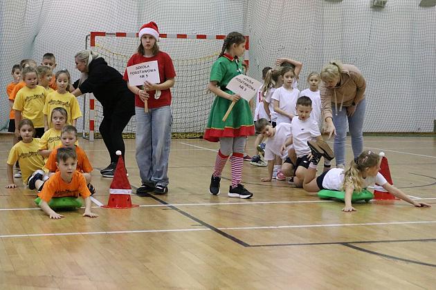 Pierwszaki pokazały, jak potrafią doskonale bawić się i integrować