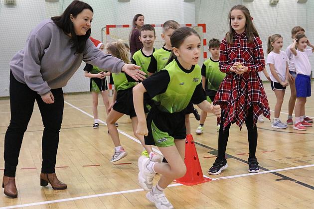 Pierwszaki pokazały, jak potrafią doskonale bawić się i integrować