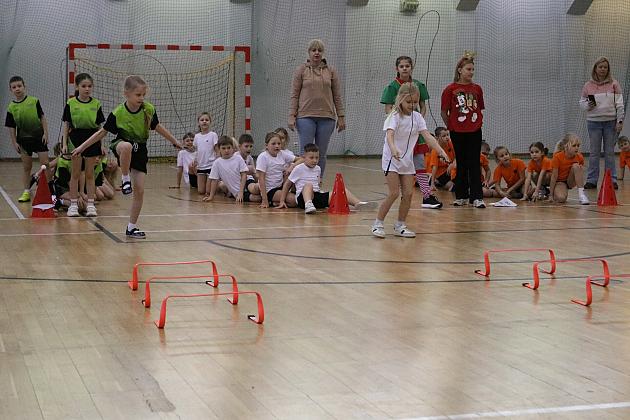 Pierwszaki pokazały, jak potrafią doskonale bawić się i integrować