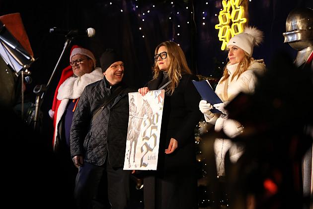 Tłumy na promocji miejskiego kalendarza na 2025 rok