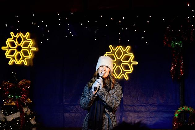 Udany Jarmark Bożanorodzeniowy na Placu Pokoju