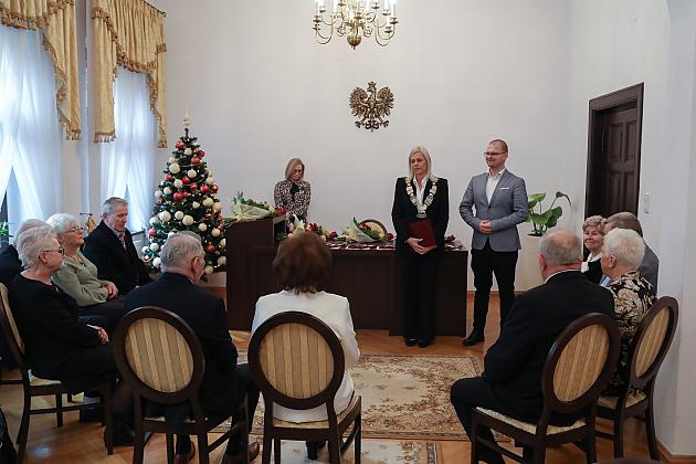 Złote Gody w ratuszu. Medale za długoletnie pożycie małżeńskie