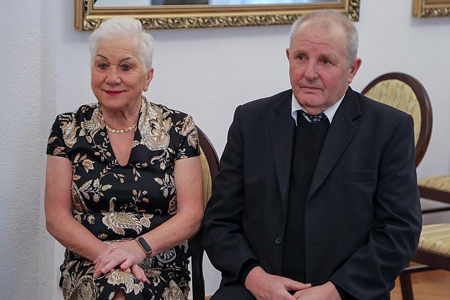 Złote Gody w ratuszu. Medale za długoletnie pożycie małżeńskie