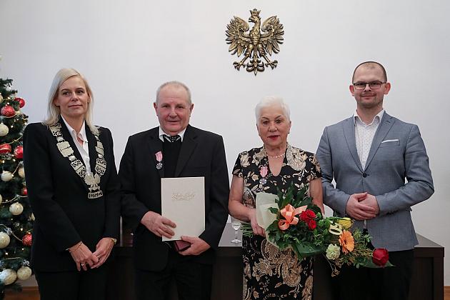 Złote Gody w ratuszu. Medale za długoletnie pożycie małżeńskie