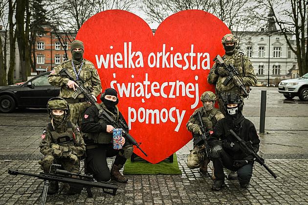 Dla onkologii i hematologii dziecięcej. Lębork zagrał z Wielką Orkiestrą Świątecznej Pomocy