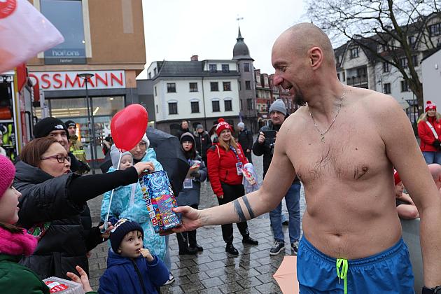 Dla onkologii i hematologii dziecięcej. Lębork zagrał z Wielką Orkiestrą Świątecznej Pomocy