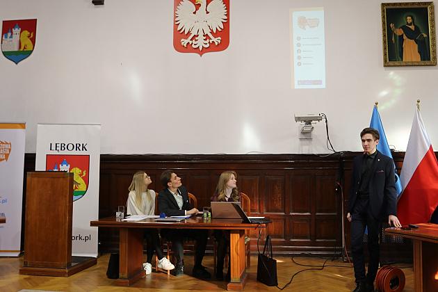 Młodzieżowi radni obradowali na VII sesji