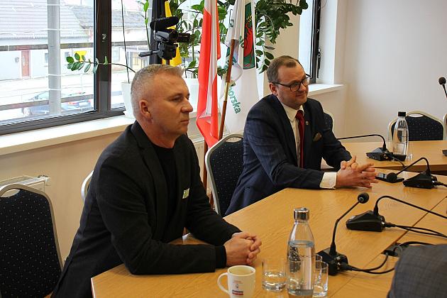 W Urzędzie Gminy Nowa Wieś Lęborska burmistrz i radni rozmawiali o zmianie granic Lęborka