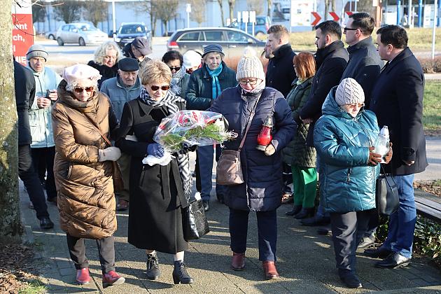 Hołd dla Sybiraków w 85. rocznicę pierwszej z masowych wywózek przez Sowietów