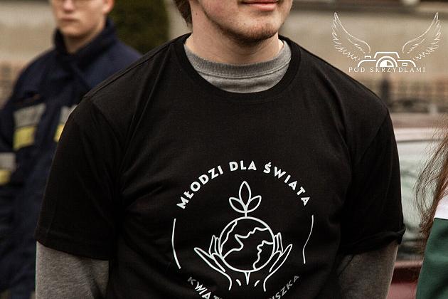 Setki kilometrów na rowerze, żeby pomóc chorej Laurze