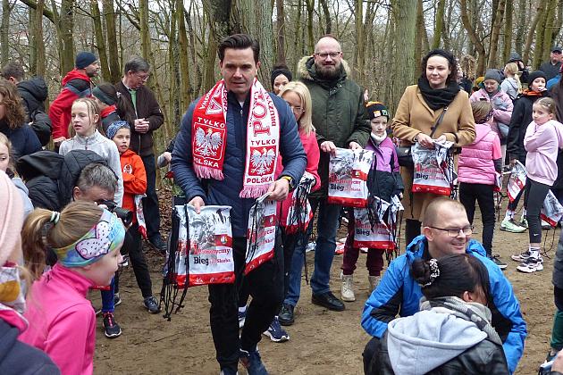 Patriotyczne bieganie w Parku Chrobrego z okazji Narodowego Dnia Pamięci Żołnierzy Wyklętych