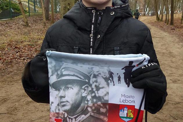 Patriotyczne bieganie w Parku Chrobrego z okazji Narodowego Dnia Pamięci Żołnierzy Wyklętych