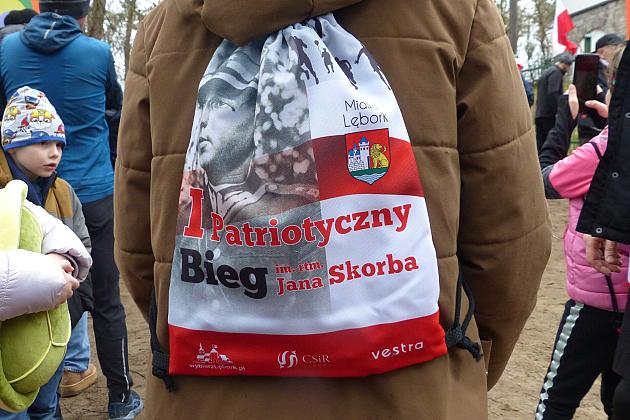 Patriotyczne bieganie w Parku Chrobrego z okazji Narodowego Dnia Pamięci Żołnierzy Wyklętych