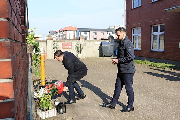 W hołdzie ofiarom sowieckiej zbrodni na plebanii sprzed 80 lat