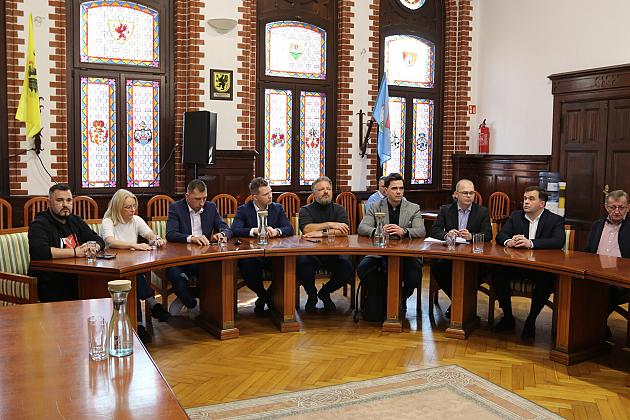 Rozmowy burmistrza i radnych obu gmin o zmianie granic Lęborka